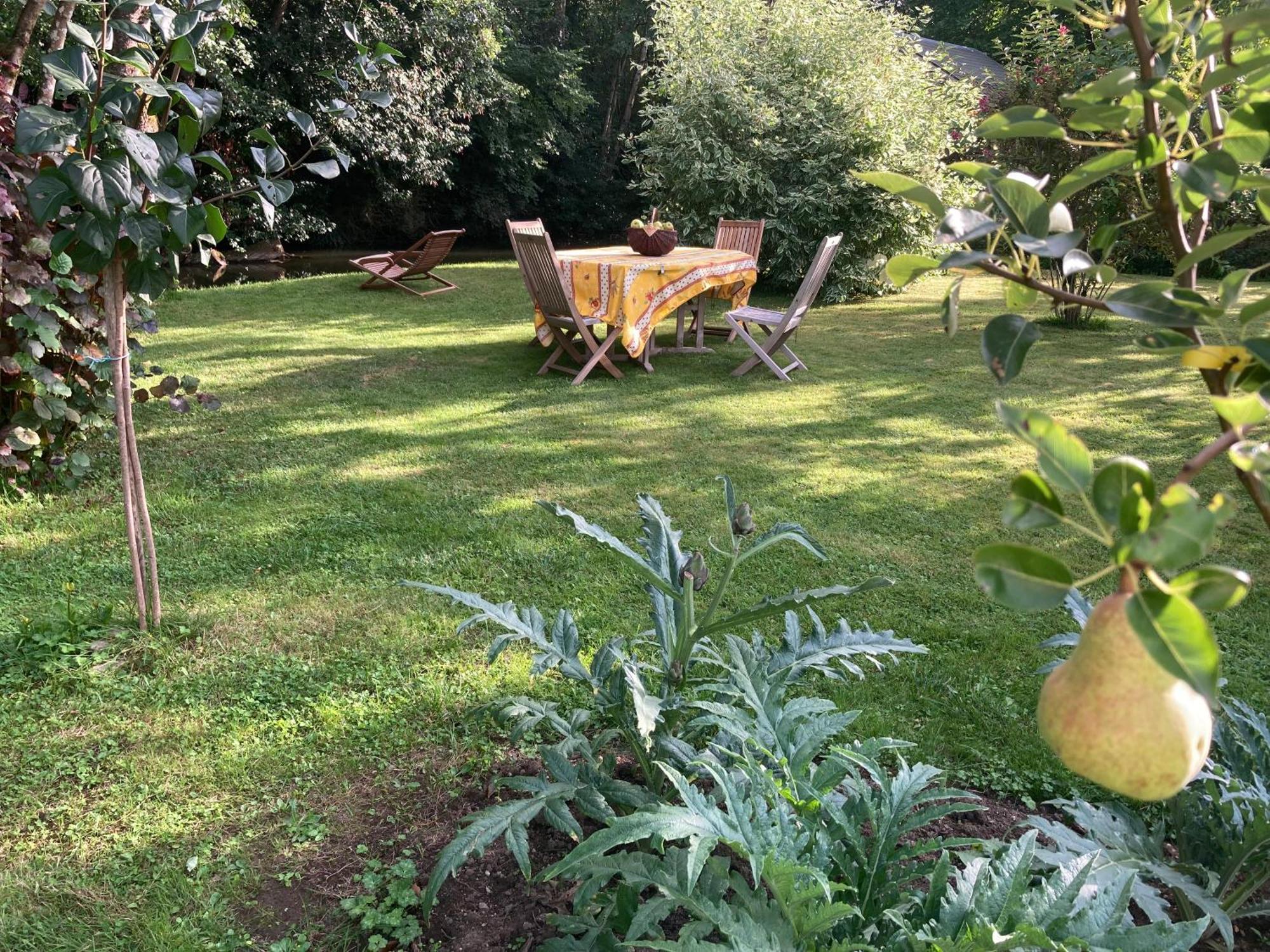Bed and Breakfast Le Poulailler Loue Экстерьер фото