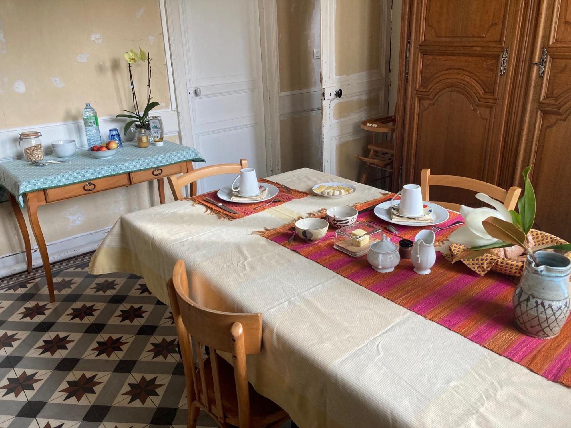 Bed and Breakfast Le Poulailler Loue Экстерьер фото